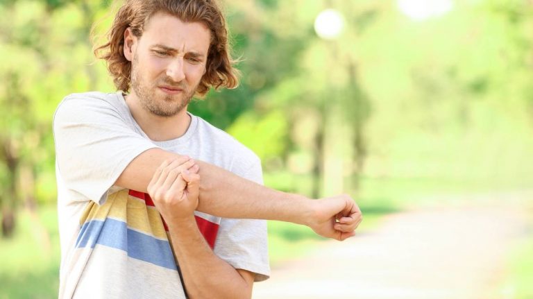 How to choose the best elbow sleeves & braces for sprain & strain?