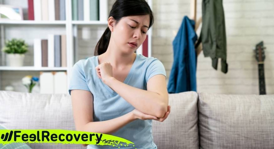 What are the symptoms of elbow and arm pain?