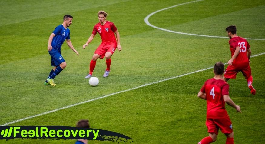 What characteristics should you take into account before choosing the best compressive stocking to play soccer?