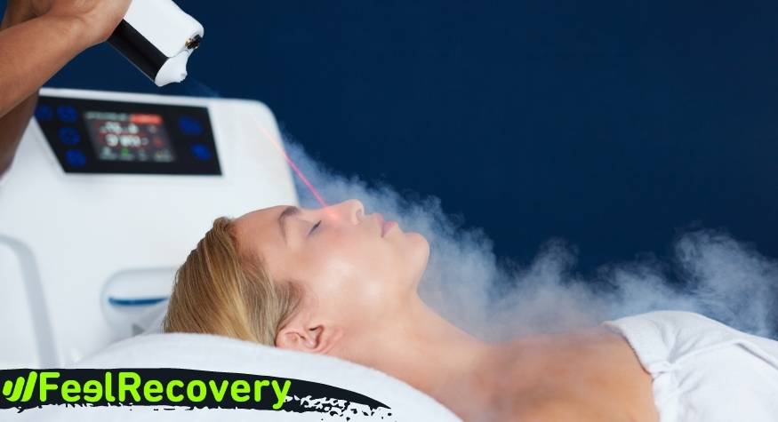 What is cryotherapy and what is it used for in physical therapy?